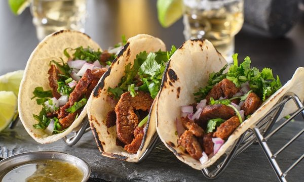 10 idées de tacos salés gourmands à réaliser chez soi